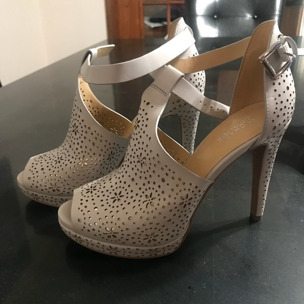 Michael kors heels